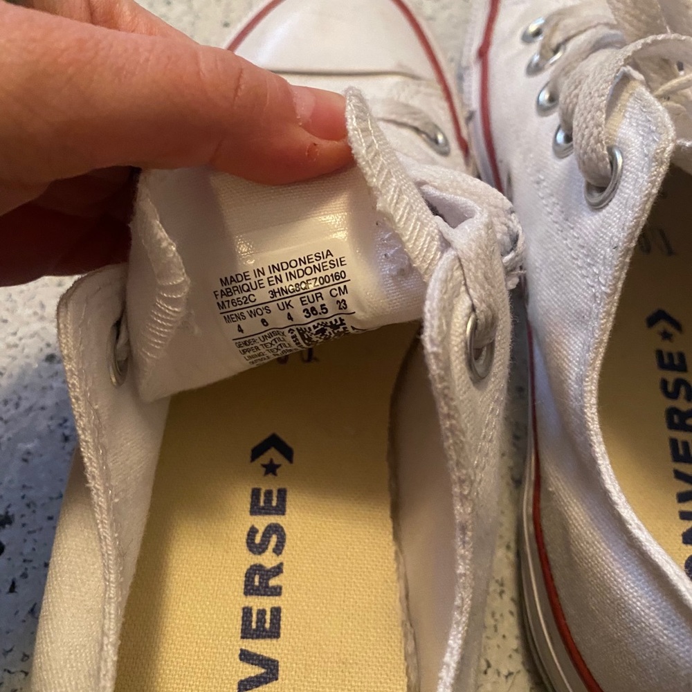 Converse Low White